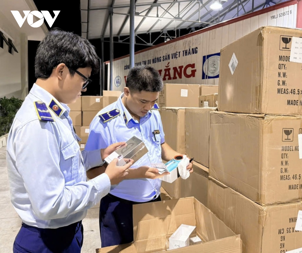 Đắk Lắk xử phạt 340 triệu đồng đối với 5 cá nhân, tổ chức buôn bán hàng lậu